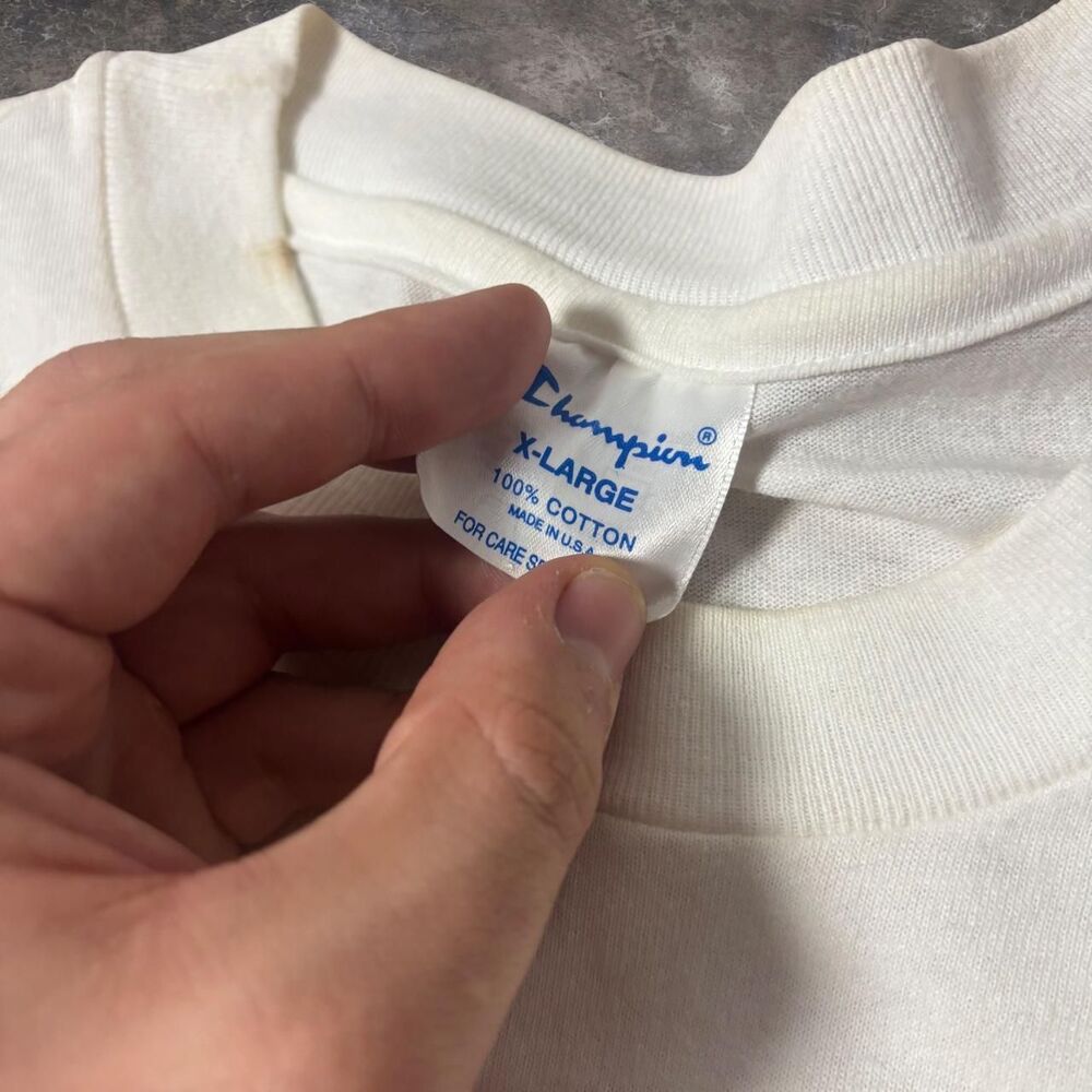 Champion Men's White T-shirt - Picture 2 of 6